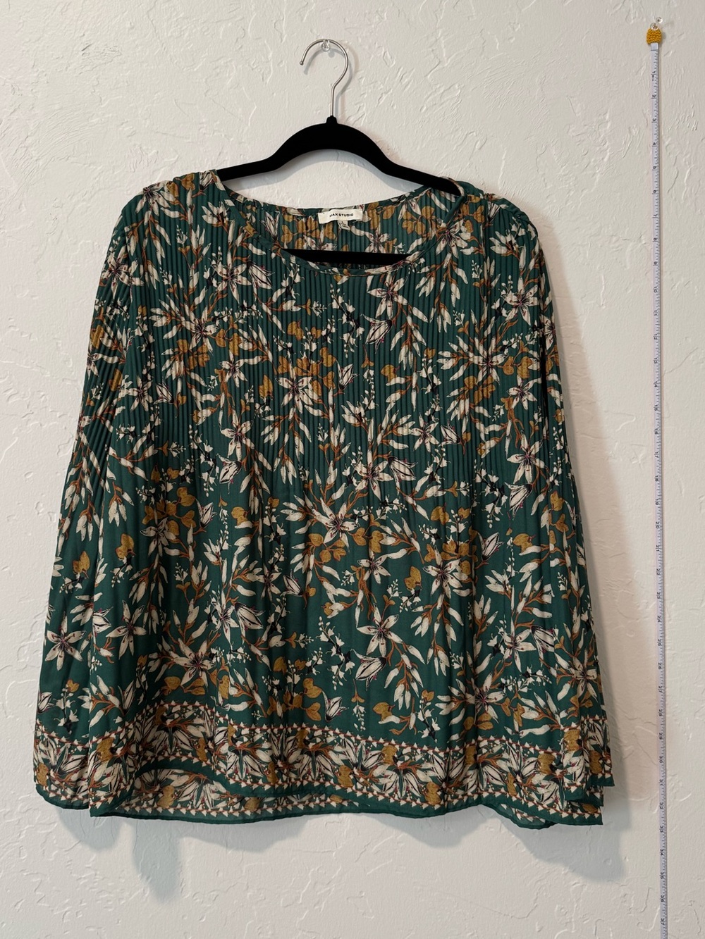 Max Studio Dark Green Floral Peasant Blouse